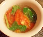 トマトと小松菜の中華スープ